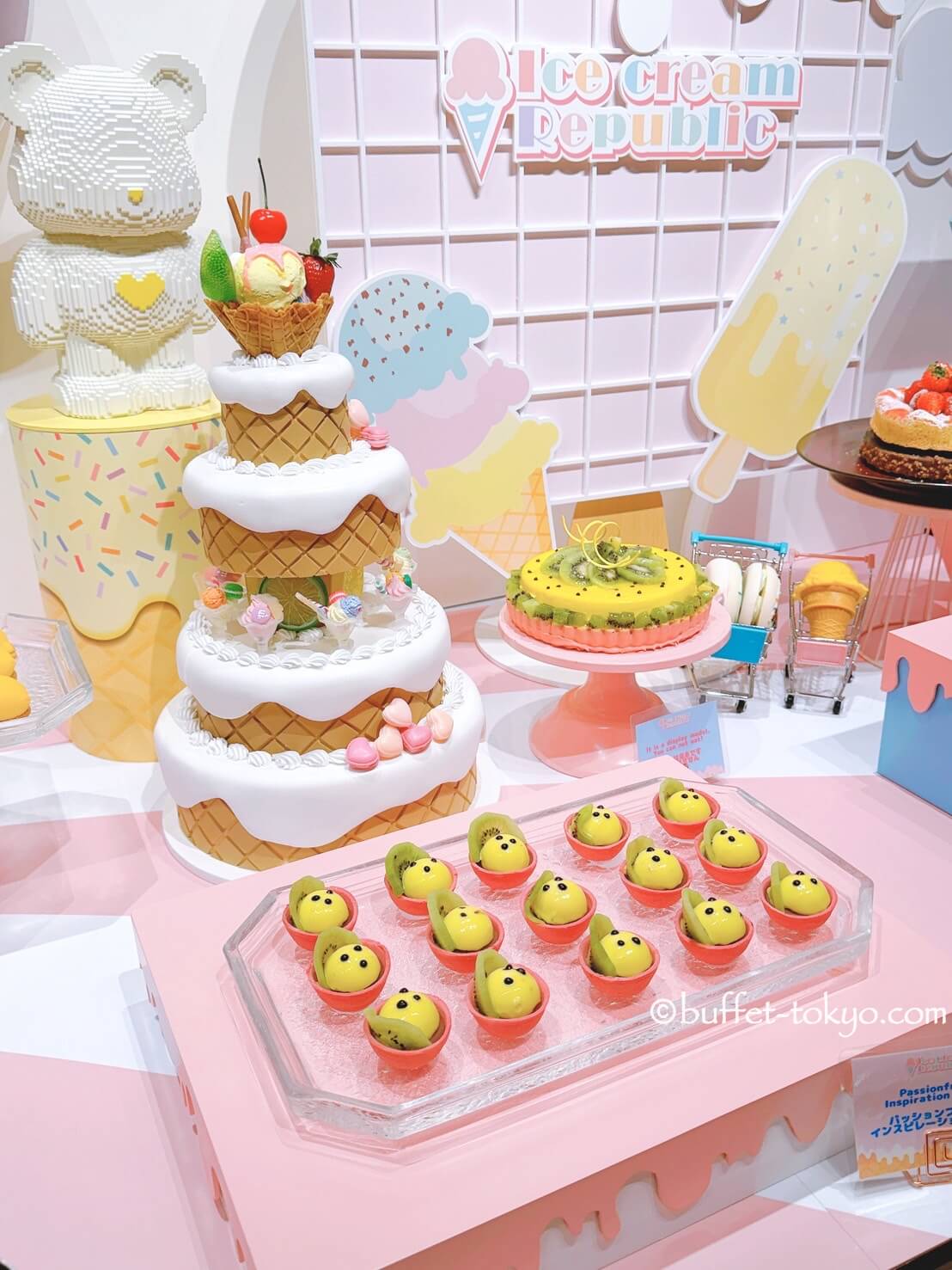 《夏ビュッフェ東京2025》都内のホテルで食べ放題！ヒルトン東京「アイスクリーム・リパブリック」実食レポも