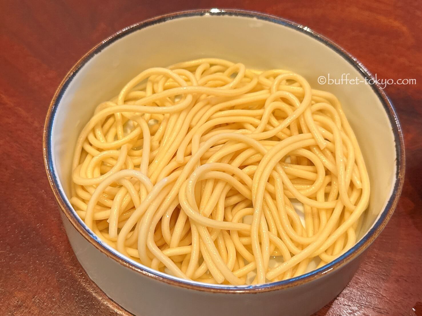 実食取材《SHARI 東急歌舞伎町タワー》しゃぶしゃぶ食べ放題で黒毛和牛サーロイン（ビュッフェ東京.com）