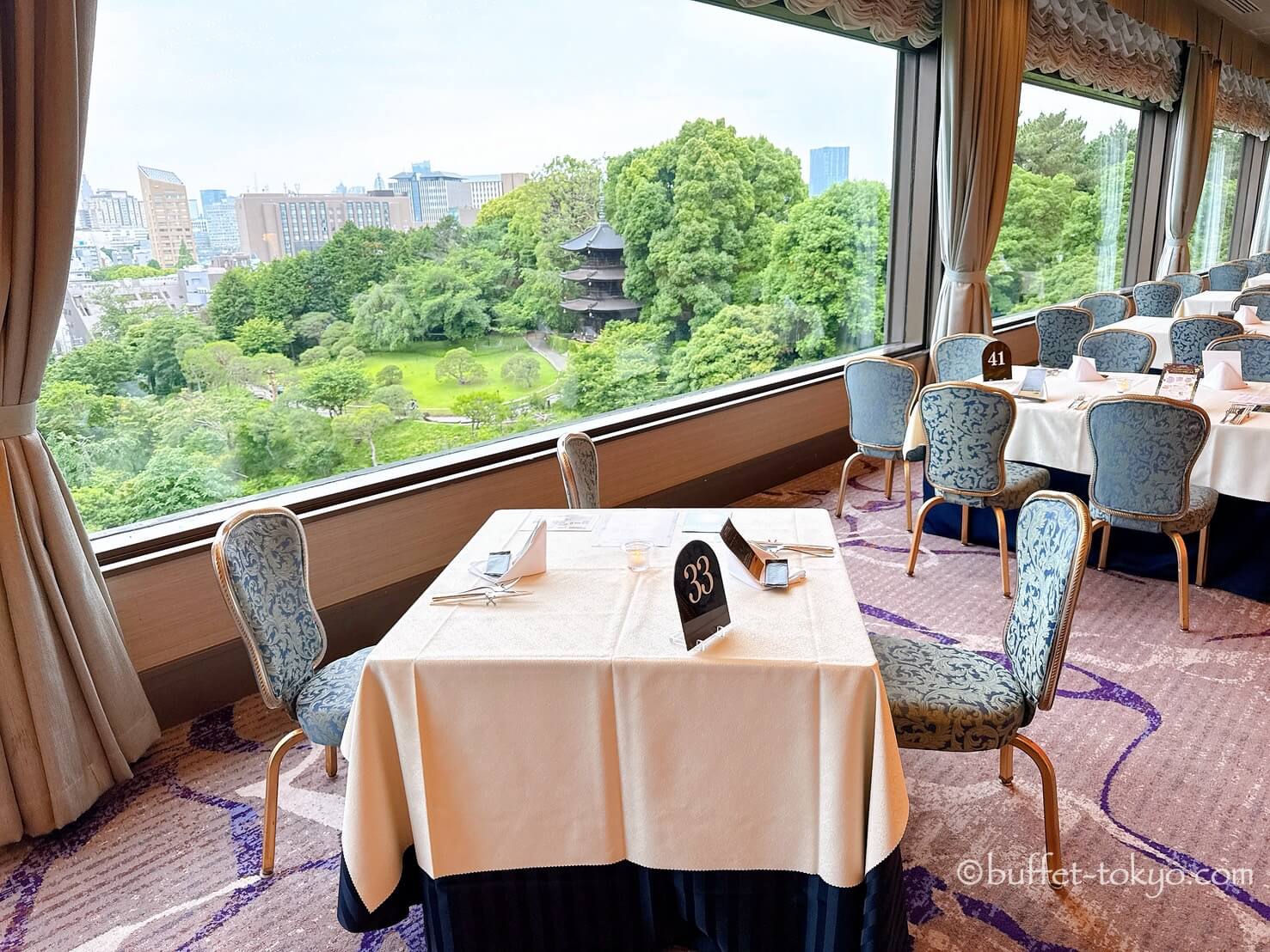 実食取材《ほたるの夕べ ディナービュッフェ》ホテル椿山荘東京で蛍観賞＆寿司やローストビーフ食べ放題