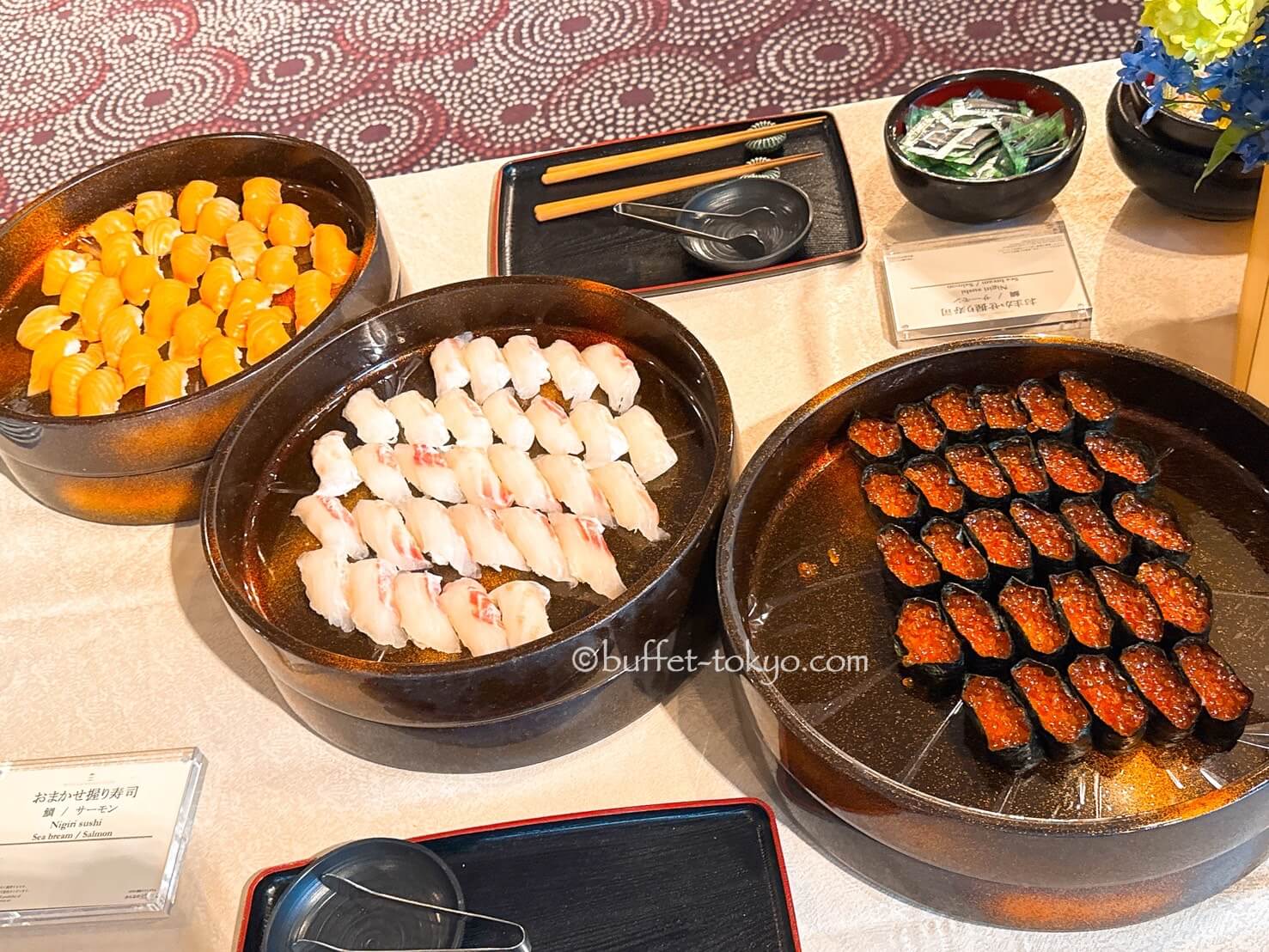 実食取材《ほたるの夕べ ディナービュッフェ》ホテル椿山荘東京で蛍観賞＆寿司やローストビーフ食べ放題