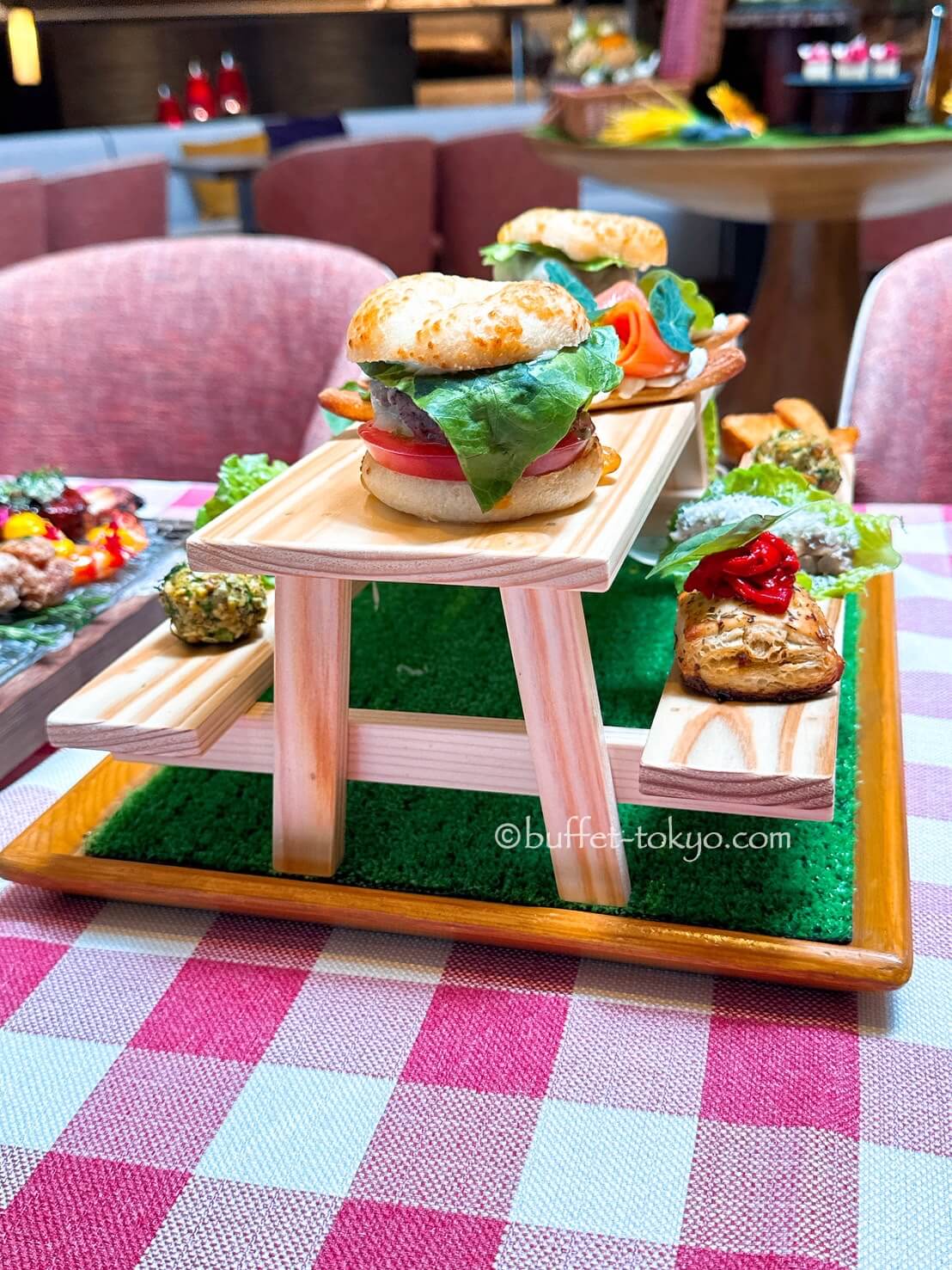 実食取材《ピクニックセット＆スイーツブッフェ》ANAインターコンチネンタルホテル東京「ザ・ステーキハウス」